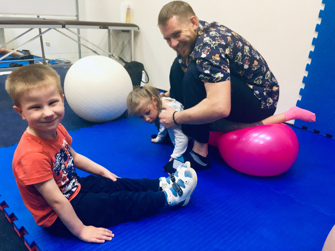 BBBC3596-1B68-48FA-B850-26DE40B1D5F7