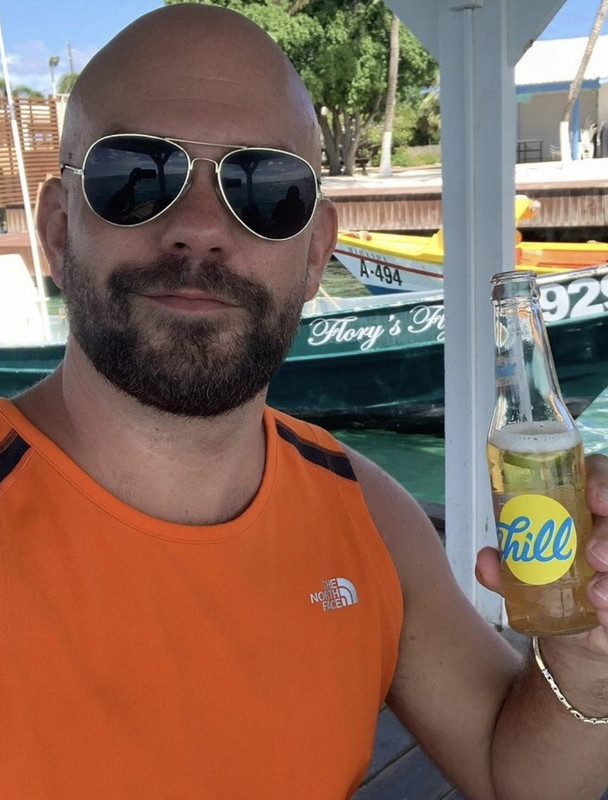 31D73F57-1153-4294-B472-7415C0B58F97