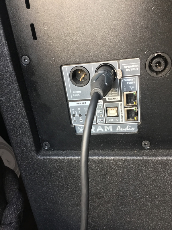 9B9E15EE-AE93-40A3-BF03-6569BC09EF89