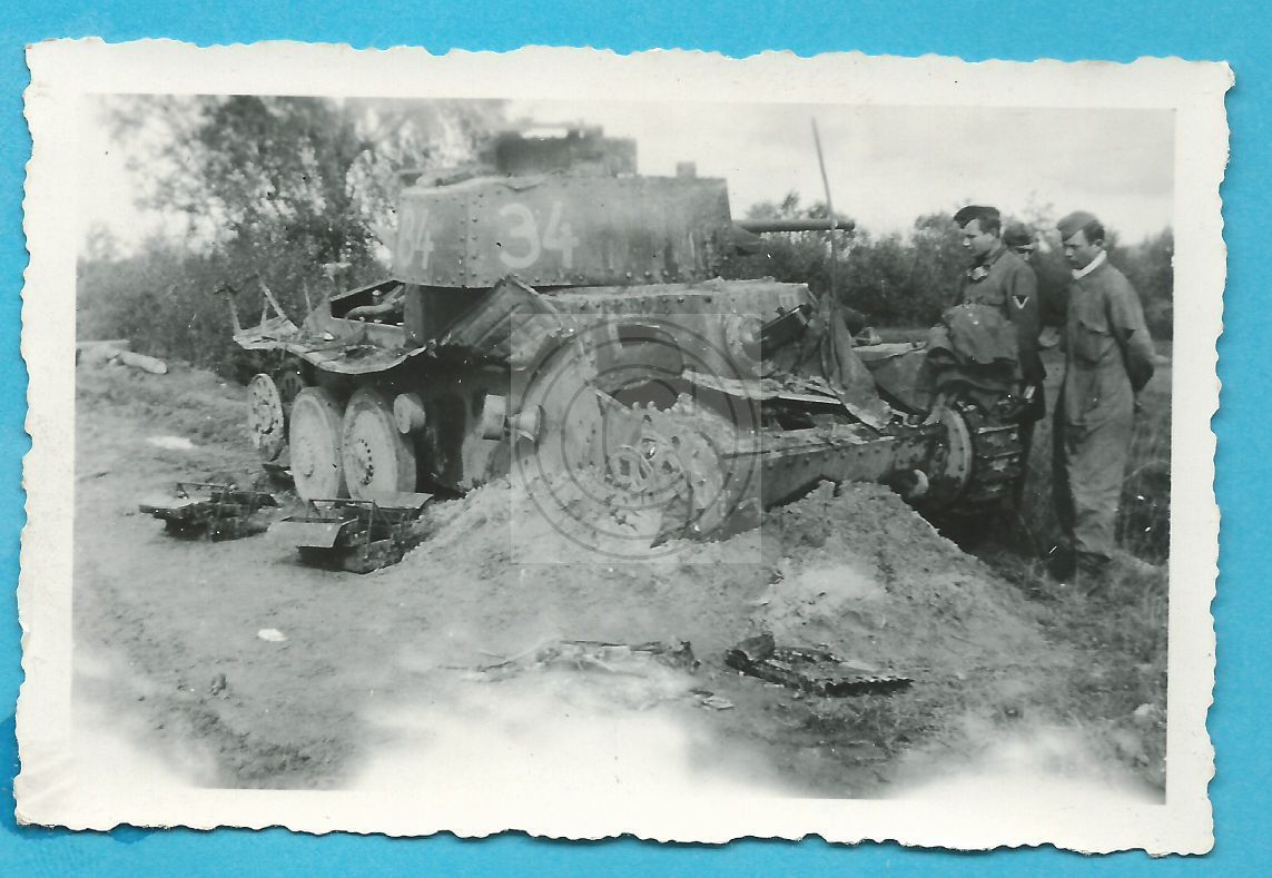 Panzer, Tank Kameraden inspizieren einen zerstör