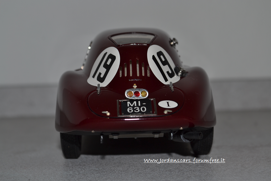 ALFA-ROMEO-8-C-LE-MANS-d