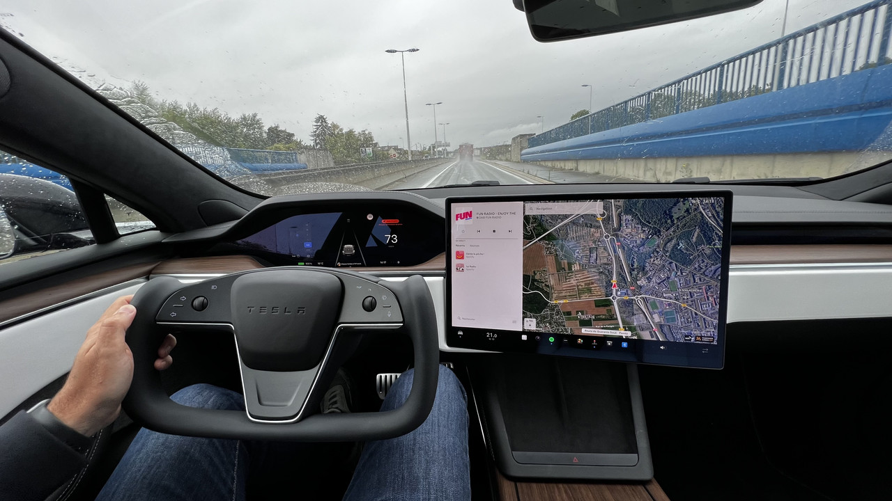 Tesla Model S Long Range 2023-8