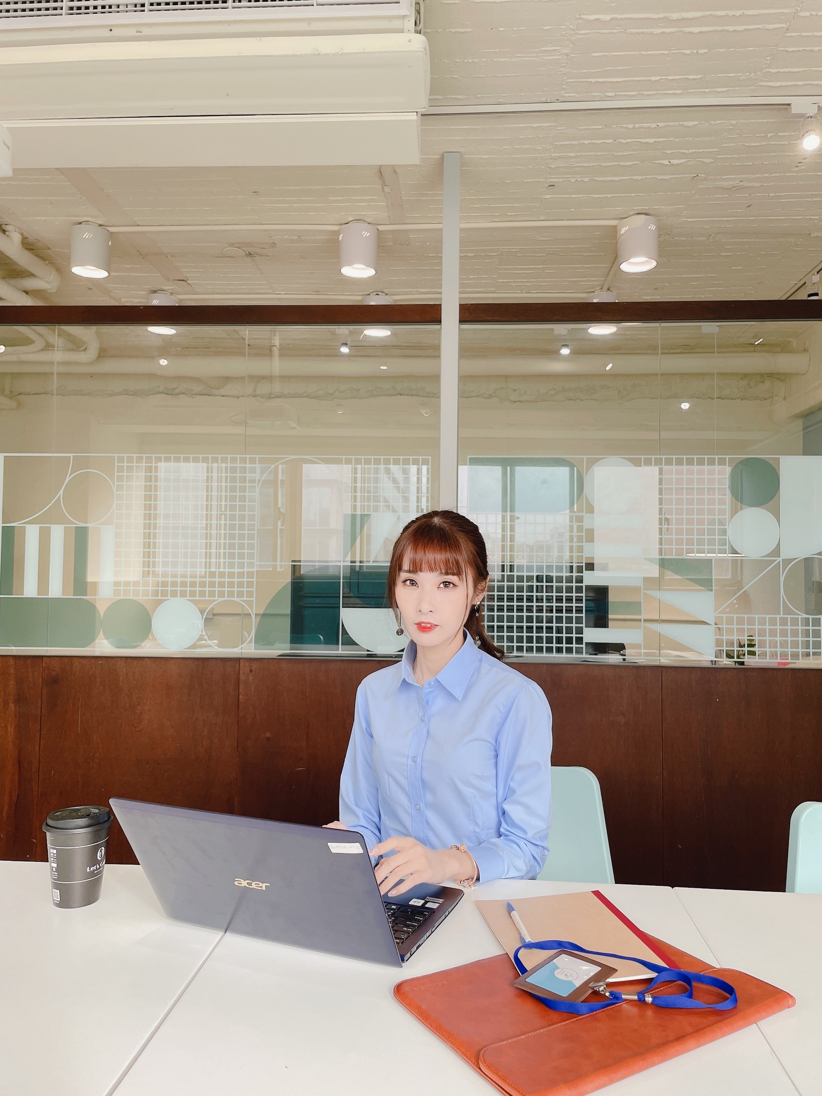 泥泥汝 OL 女郎 B 主题 写真＋视频合集｜高人气职业风作品（350P｜12V｜840MB）插图9