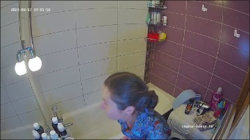[Image: Voyeur14105140821.jpg]