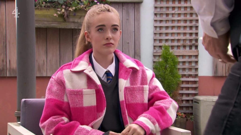 [Image: k6gqo616zyaz.jpg]