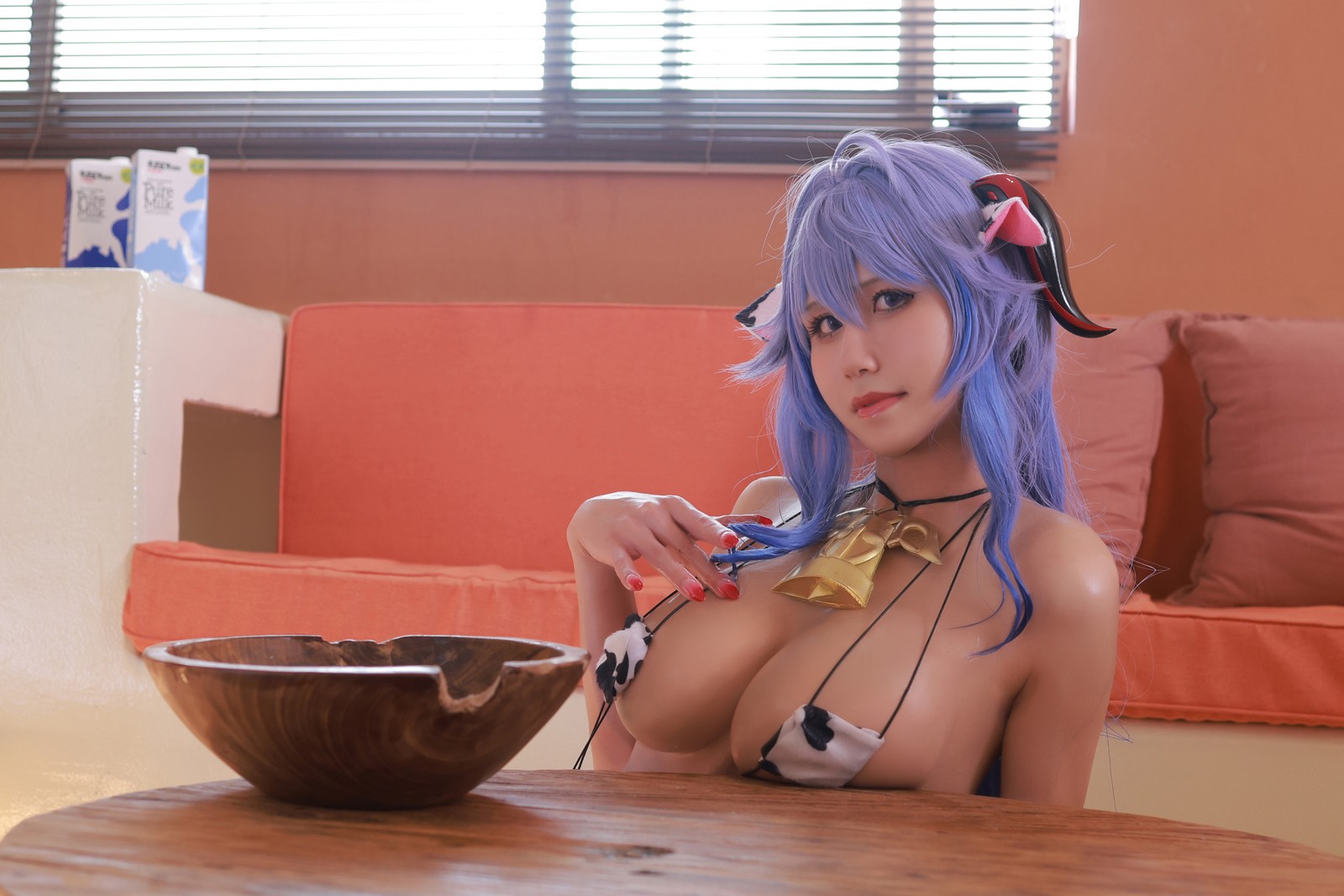 桜满三时 – 原神 甘雨 奶牛 Cosplay 高清写真集（84P-791MB）可爱造型插图3