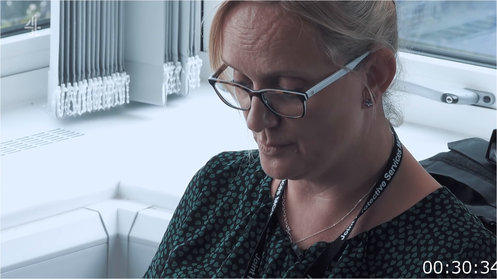 [Image: fz3so3ohh95r.png]