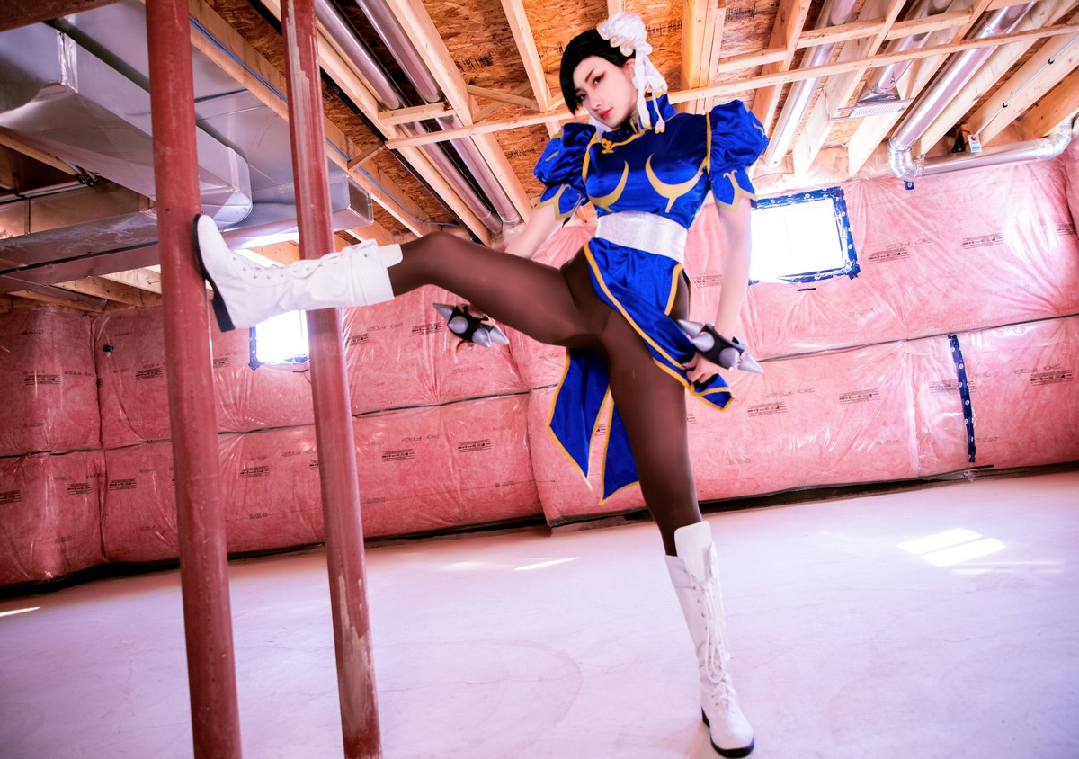 MissWarmJ Chun-Li Cosplay HD Photoshoot Set [54P-70.3M]插图6