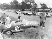 24 HEURES DU MANS YEAR BY YEAR PART ONE 1923-1969 - Page 54 61lm49-Fiat-Abarth700-S-J-Vinatier-T-Zeccoli-1