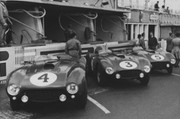 24 HEURES DU MANS YEAR BY YEAR PART ONE 1923-1969 - Page 33 54lm00-Ferrari-1