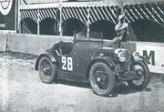 24 HEURES DU MANS YEAR BY YEAR PART ONE 1923-1969 - Page 10 30lm28-MGMidget-M-RCMNeale-JHicks