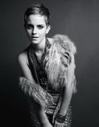 emma-watson-company-september-2011-003