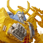 Has-Lab-War-For-Cybertron-Unicron-07