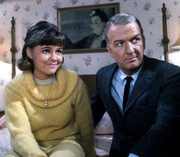 Sally-Field-c32