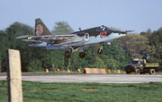 357 OSHAP Su-25 07 Red (cn ) Brandis_3 Sommer 1991