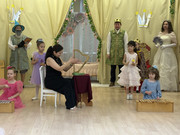 photo_5352932773570144390_y