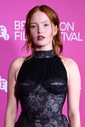 Ellie-Bamber-See-Through-The-Face-Of-Horror36