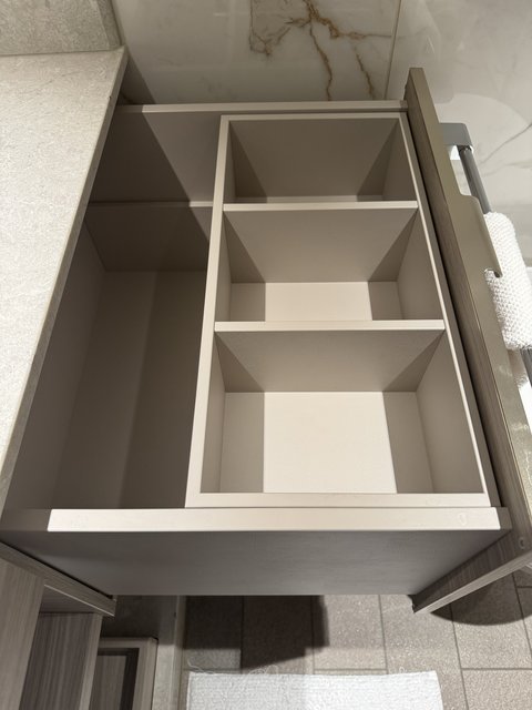 [Linked Image from i.postimg.cc]