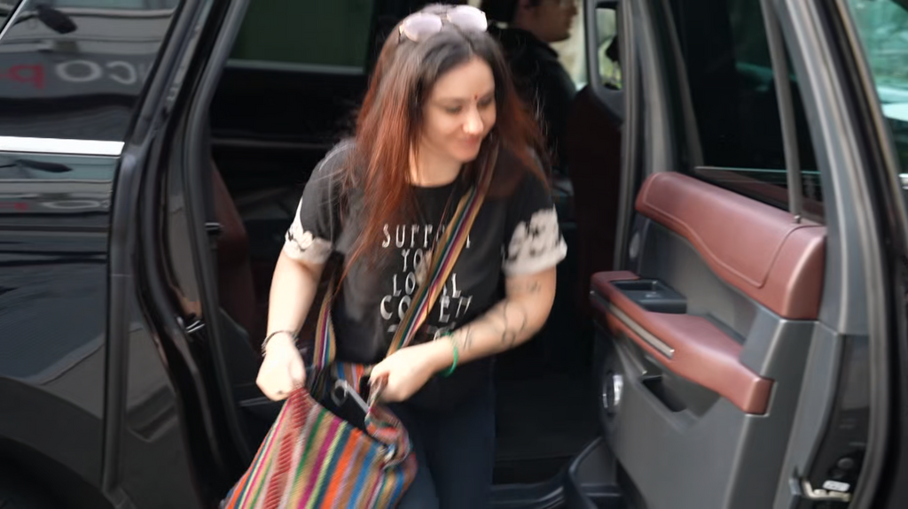 [Image: g5ybat0ipb43.png]