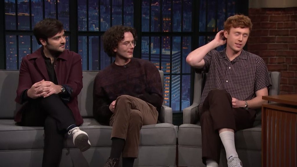 [Image: wpc1eo6z02kp.jpg]