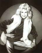 Sandra-Dee-mb44