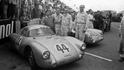 24 HEURES DU MANS YEAR BY YEAR PART ONE 1923-1969 - Page 31 53lm44-P550-C-Helmut-Gl-ckler-Hans-Herrmann-13