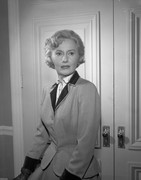 barbara-stanwyck-f22