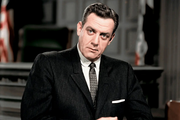 Perry-Mason-Raymond-Burr
