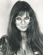 Caroline-Munro-c03