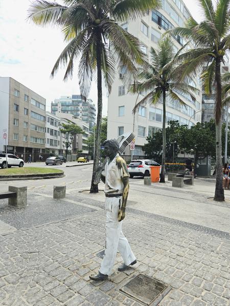 В джазе только девушки или аргентинско-бразильский калейдоскоп В джазе только девушки или аргентинско-бразильский калейдоскоп