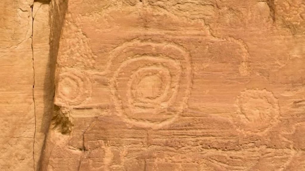 [Image: 4bkzq7cgt90c.jpg]