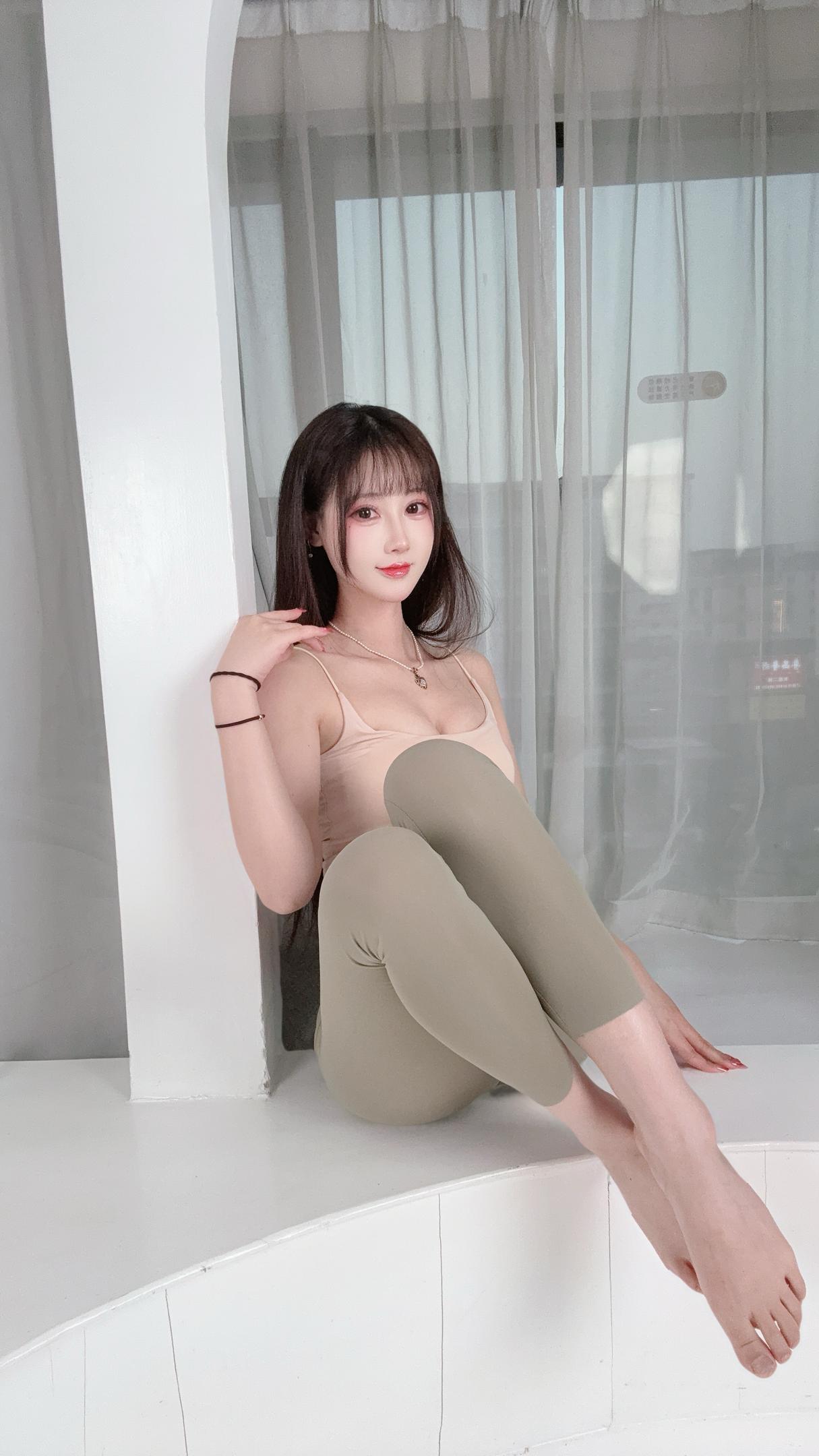 羽生三未 NO.022 瑜伽姐姐 35