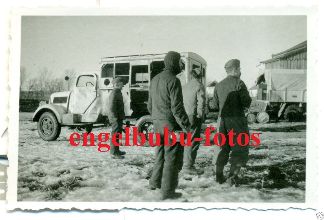 FAHRZEUG - SUPER WINTER-TARNUNG - LKW - Sanitäts