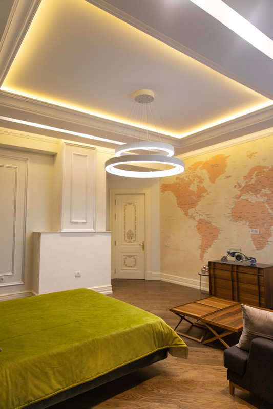 Contemporary Single Layered POP Bedroom Ceiling Design With Lights