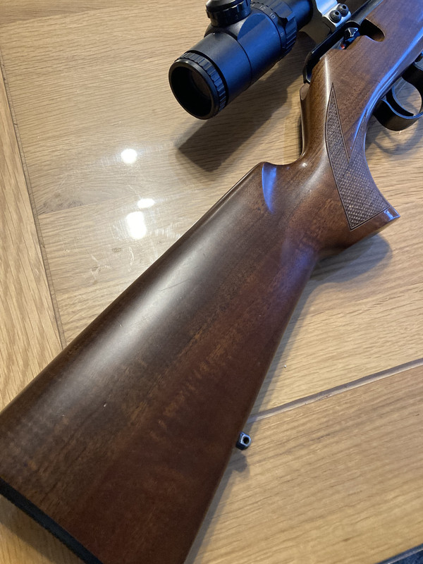 A57DBD6F-BC4A-4BA5-82FB-E7764FA77F91