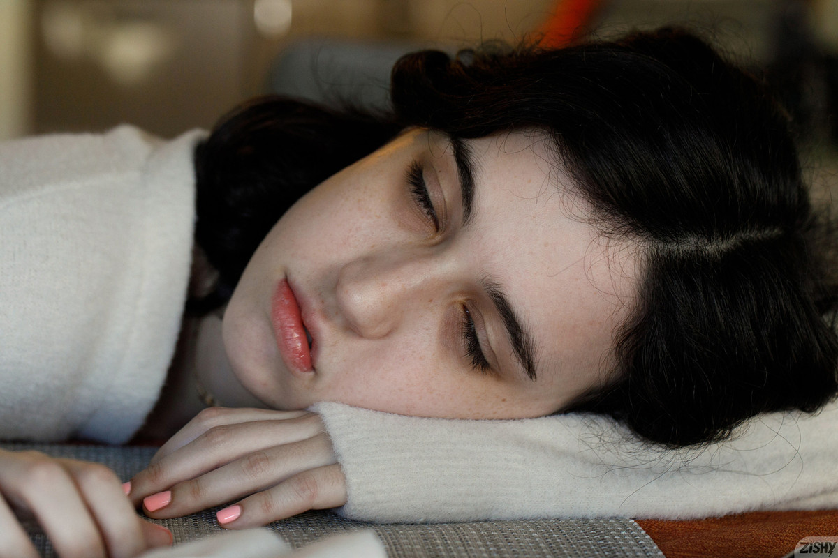 full_001_3215110452113354