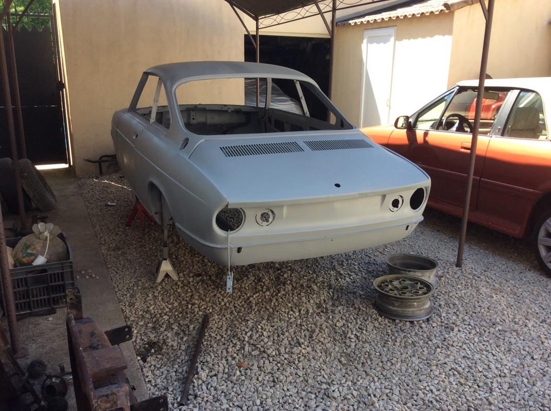 8C6E9EF0-F90F-4438-8053-7FC9F4F79B5B