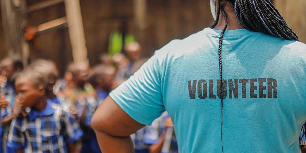 Harlin volunteers teaching