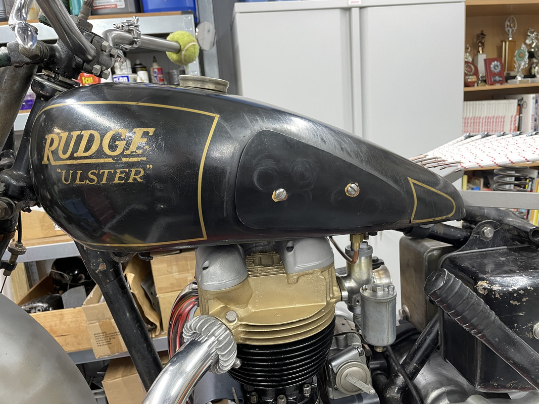 9A23AD72-B89A-4D04-8AD5-B2CC16C9E96C