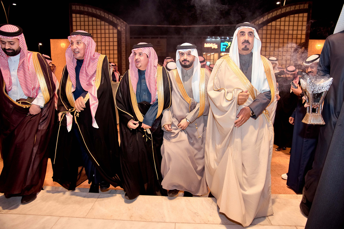 freelancers-BN6-A6446