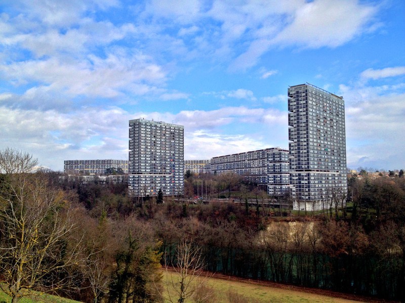Lignon-towers-in-Geneva