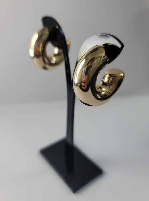 Arete dorado 25