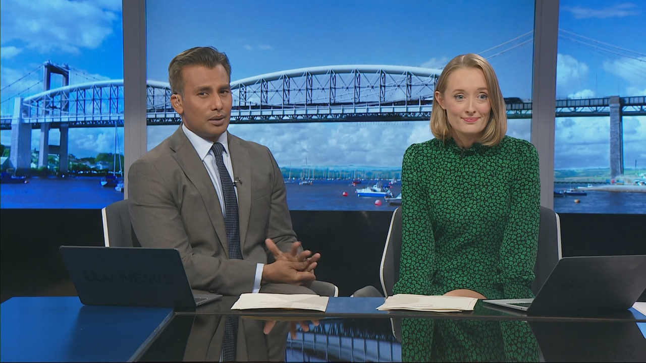 08.29 - 18.00.01 - ITV News West Country. Breaking news and current s....ts_snapshot_23.11.820