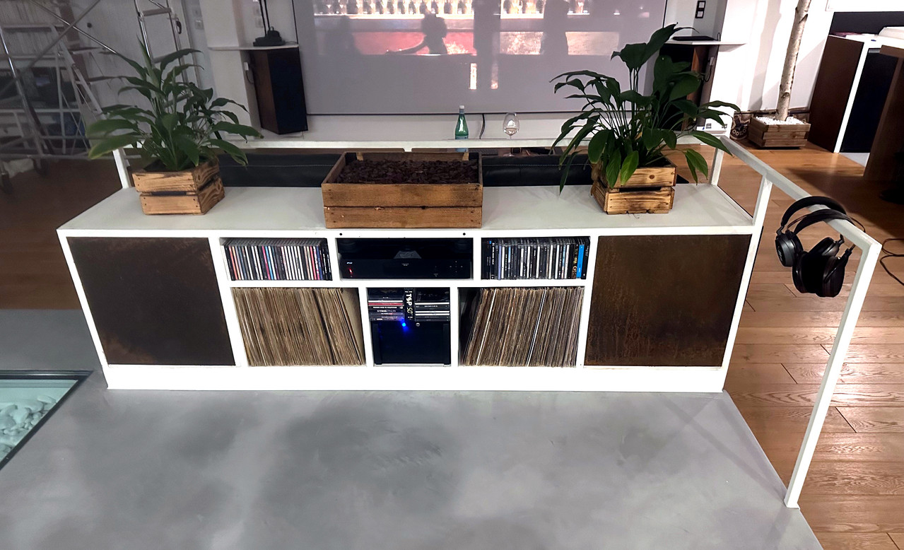 [Image: 260123-Meuble-hifi.jpg]