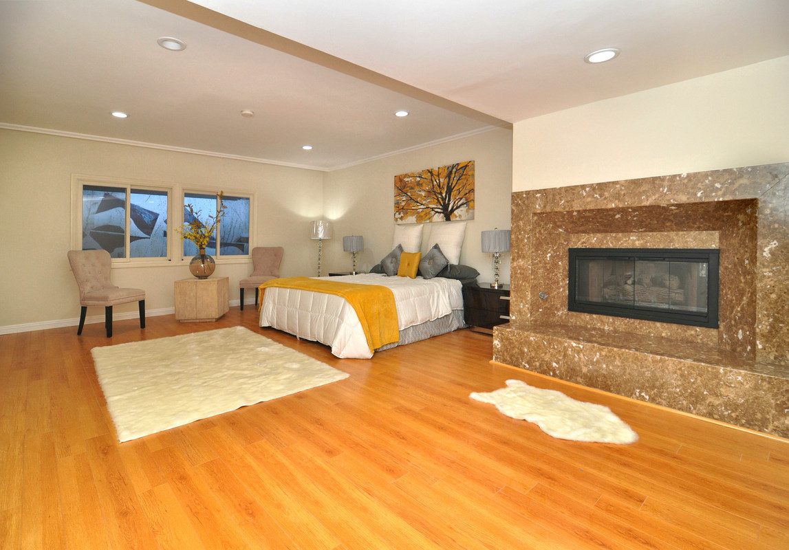 4900 Queen Victoria Road