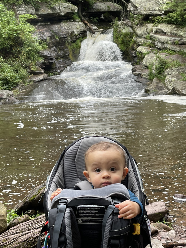 3CC2A9D0-E71A-4A05-900B-2FD87626F9F8