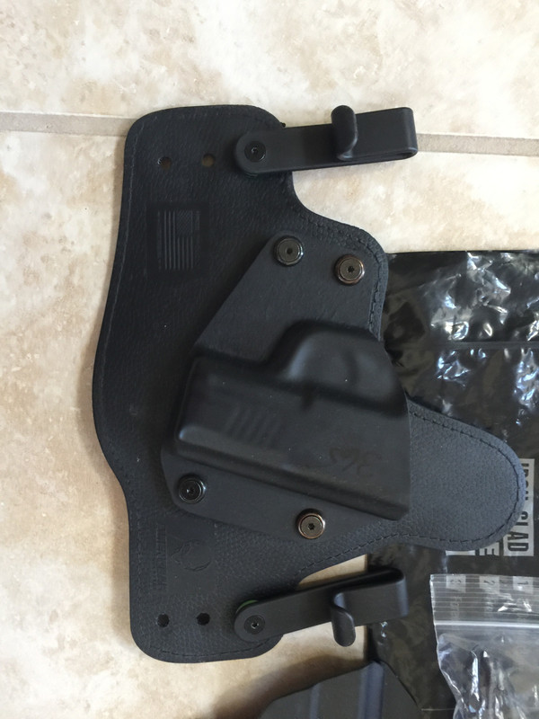 BF138E9A-4A95-402F-898F-19B9338C8B6E