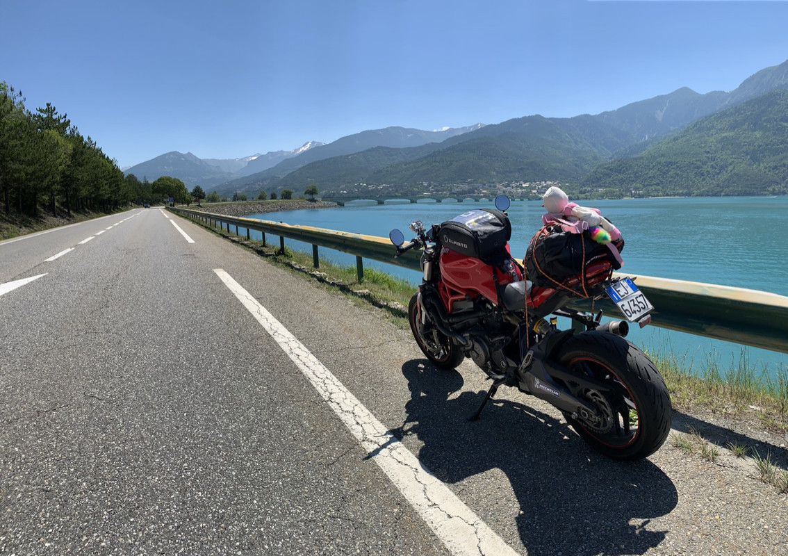 8E9D5D60-08AE-450E-965F-9FB16C41BCEA