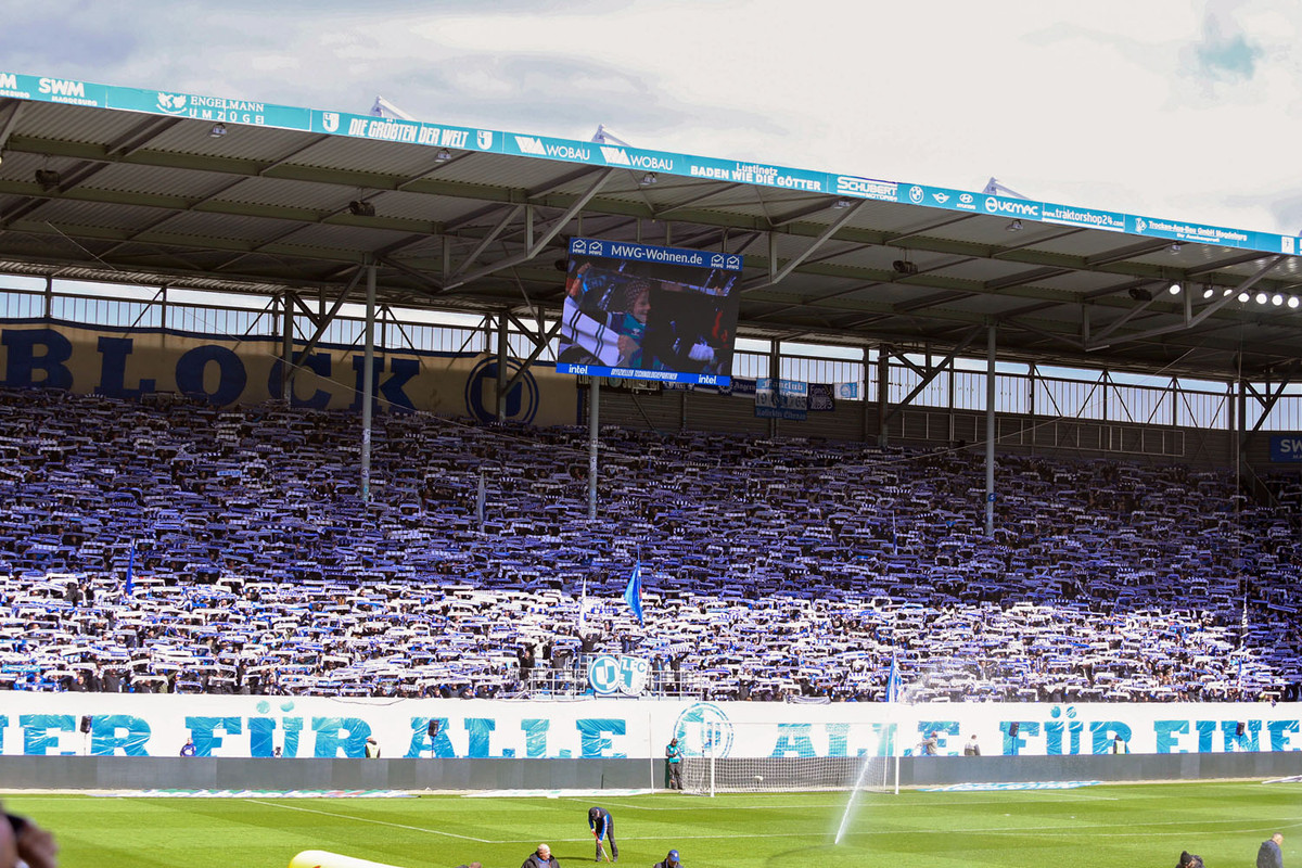 1-fc-magdeburg-1-fc-kaiserslautern-2-bundesliga-2024-2025-2