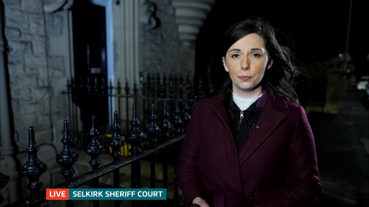 ITV Evening News_20230209_18301930.ts_snapshot_00.27.30.838